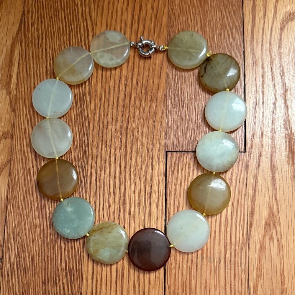 Elegant Multi-Color Stone Necklace